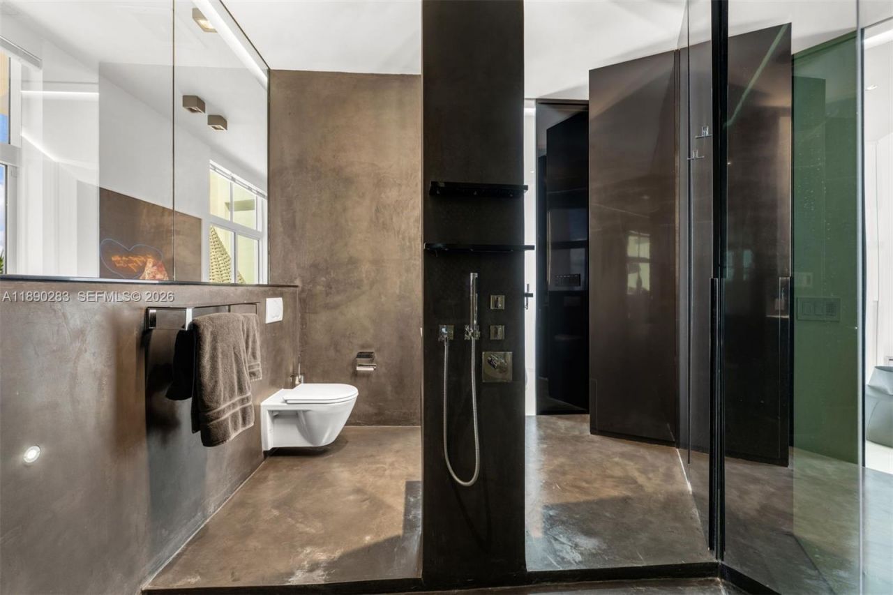 2001 Meridian Ave, Unit PH-01, Miami Beach, FL 33139 Photo