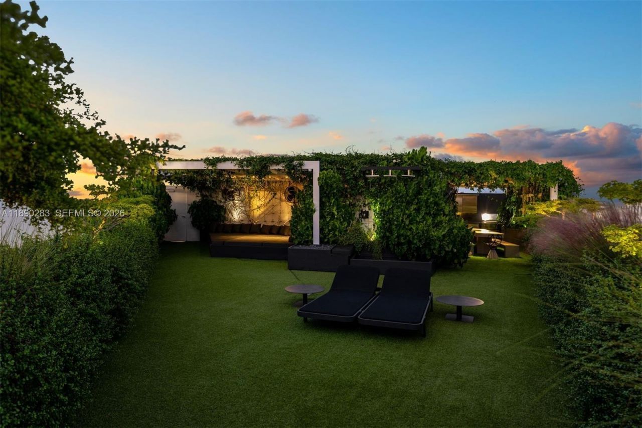 2001 Meridian Ave, Unit PH-01, Miami Beach, FL 33139 Photo