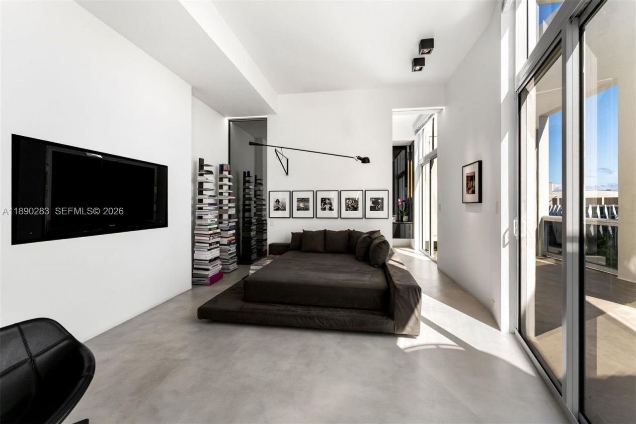 2001 Meridian Ave, Unit PH-01, Miami Beach, FL 33139 Photo