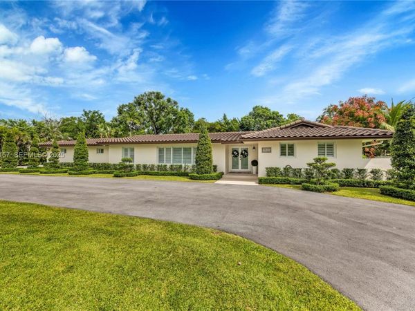 18455 SW 80th Ave, Cutler Bay, FL 33157