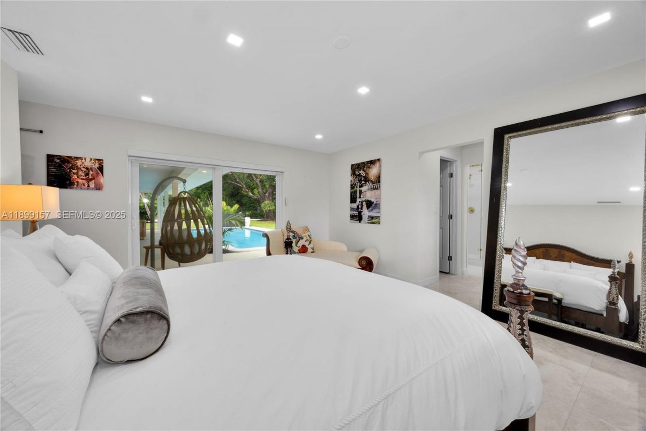 18455 SW 80th Ave, Cutler Bay, FL 33157 Photo