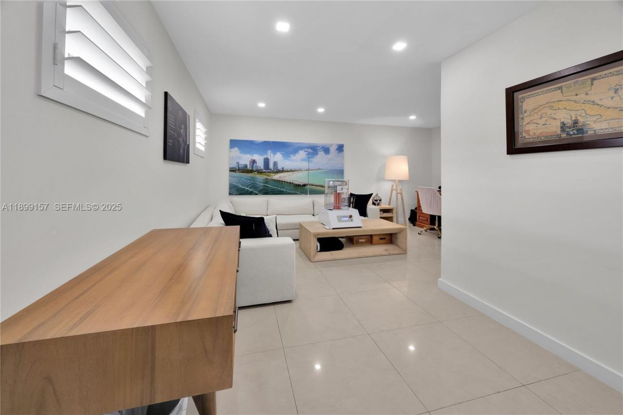 18455 SW 80th Ave, Cutler Bay, FL 33157 Photo