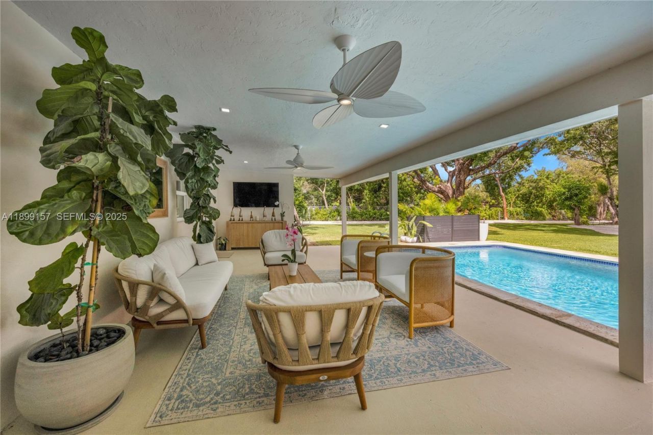 18455 SW 80th Ave, Cutler Bay, FL 33157 Photo