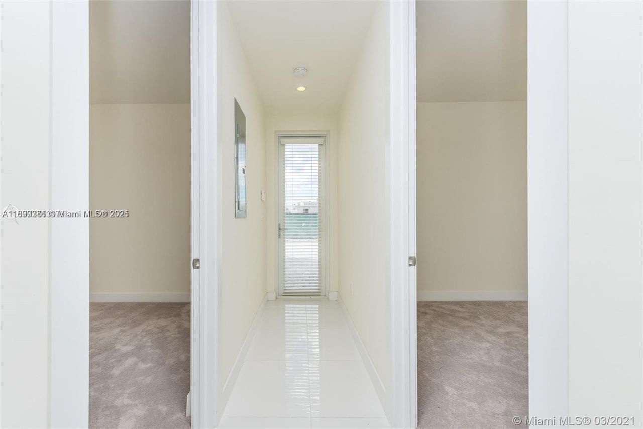 6310 NW 103rd Pl, Unit 104, Doral, FL 33178 Photo