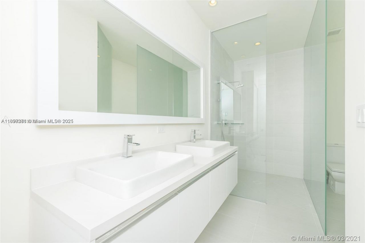 6310 NW 103rd Pl, Unit 104, Doral, FL 33178 Photo