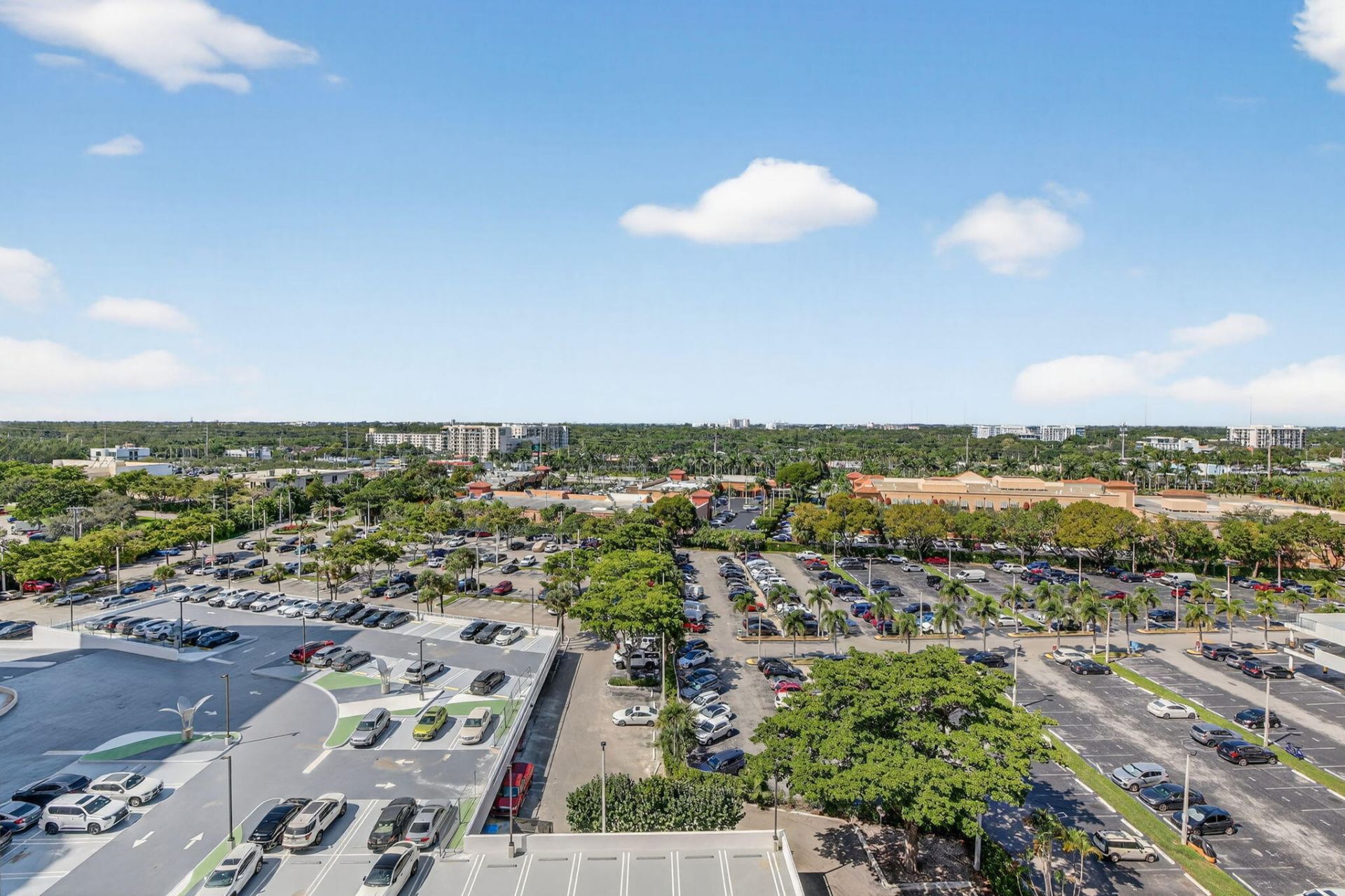 18051 Biscayne Boulevard, Unit 1104, Aventura, FL 33160 Photo