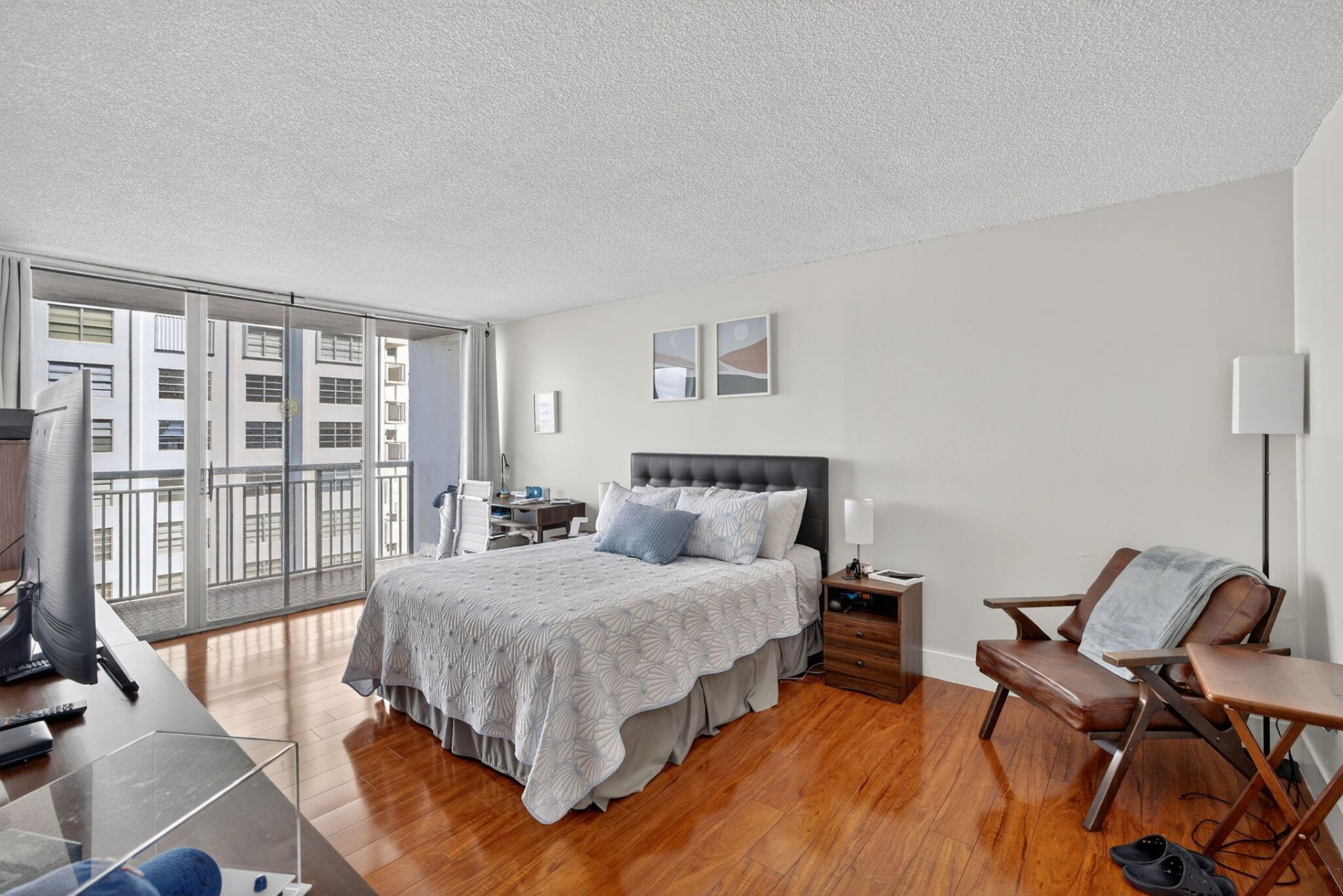 18051 Biscayne Boulevard, Unit 1104, Aventura, FL 33160 Photo