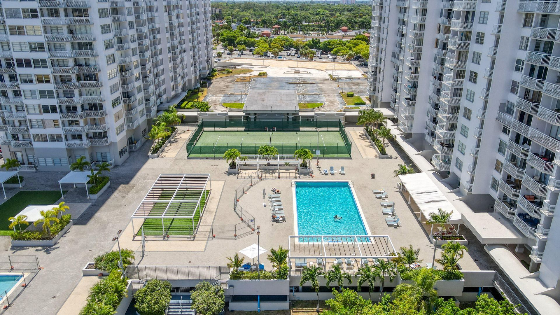 18051 Biscayne Boulevard, Unit 1104, Aventura, FL 33160 Photo