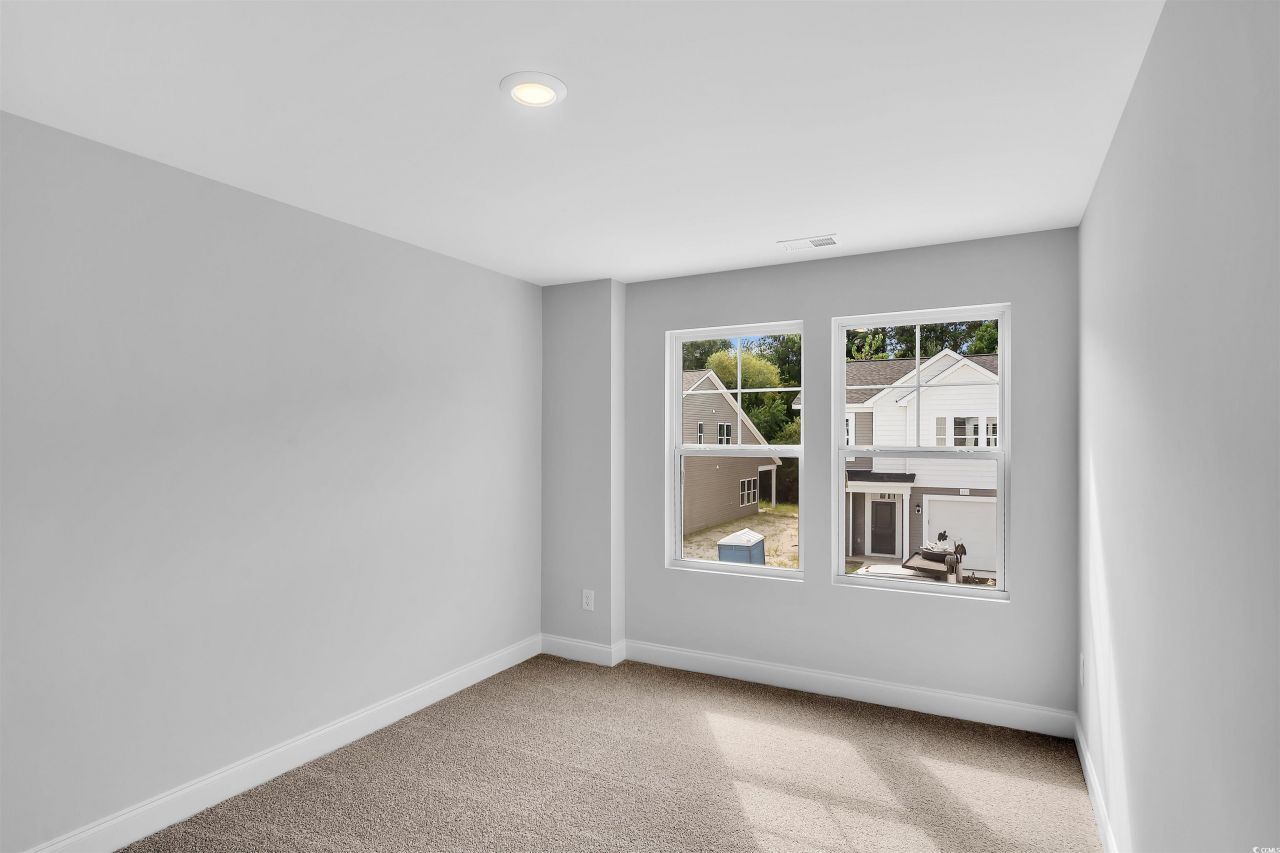 347 Sandridgebury Dr. Photo 26