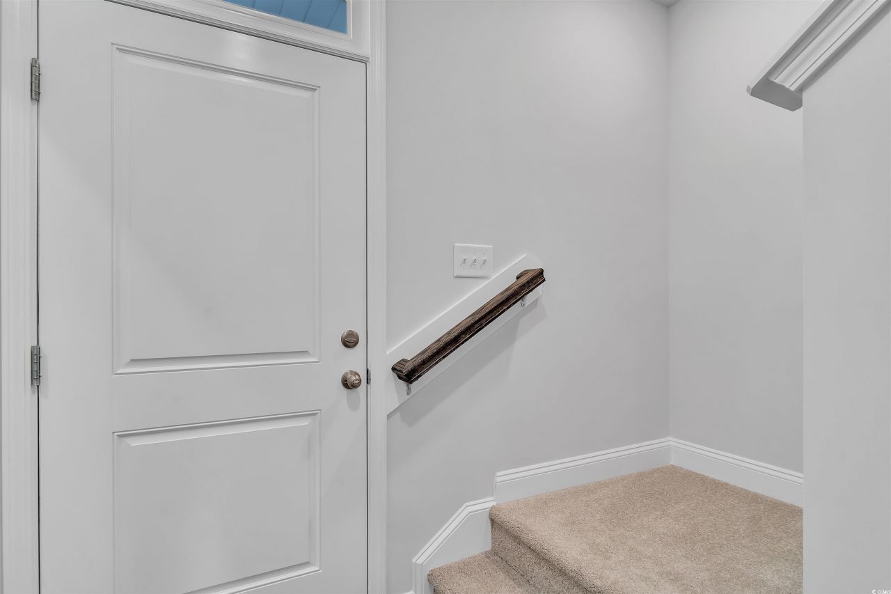 347 Sandridgebury Dr. Photo 7