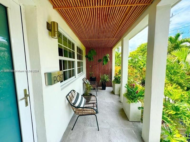 555 NE 127th St, North Miami, FL 33161 Photo