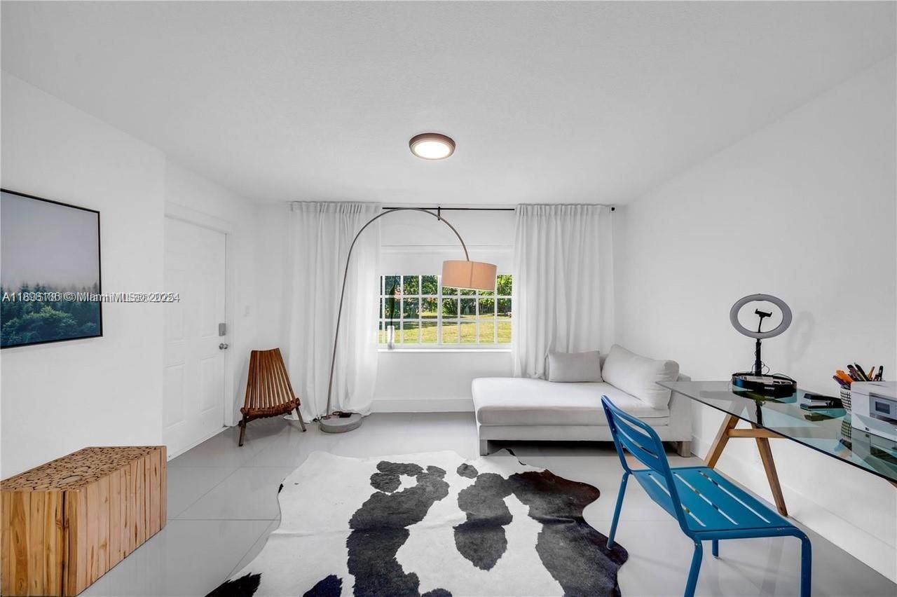 555 NE 127th Street, North Miami, FL 33161 Photo