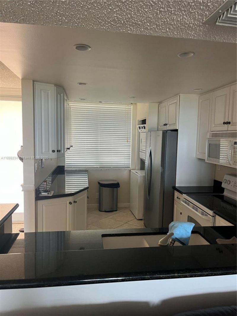 510 N Ocean Blvd, Unit 211, Pompano Beach, FL 33062 Photo