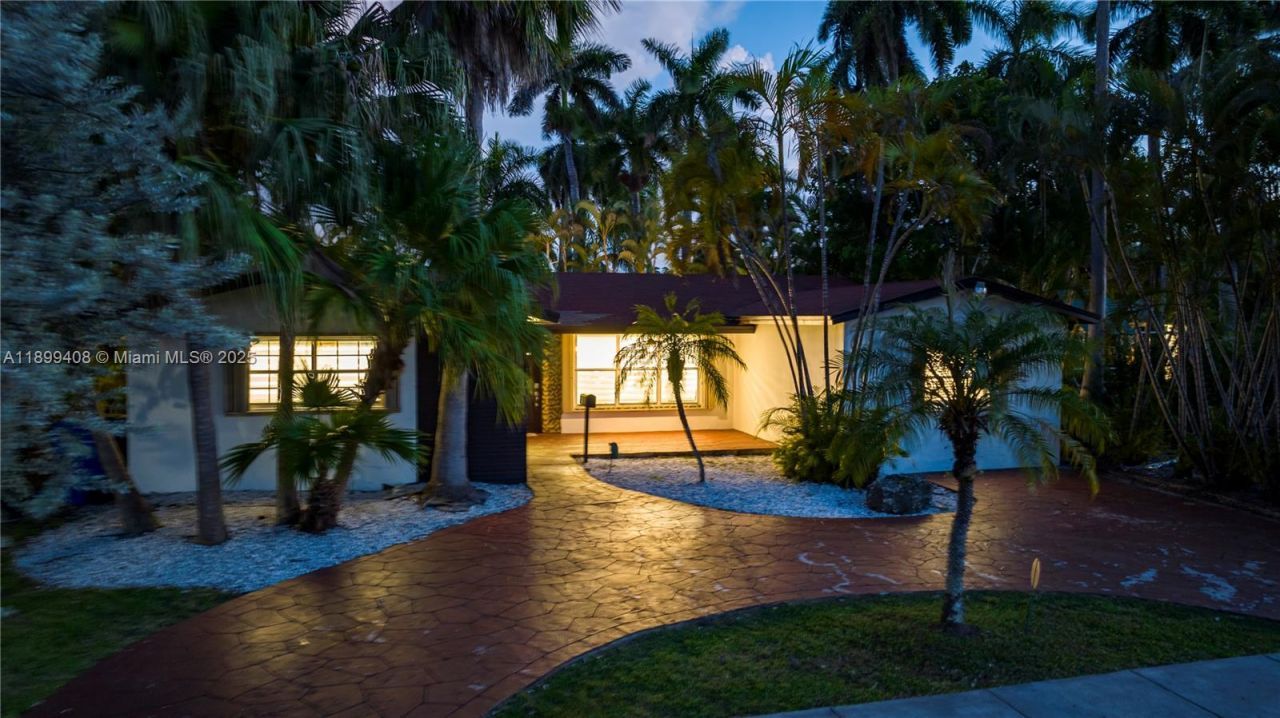 1244 Garfield St, Hollywood, FL 33019 Photo