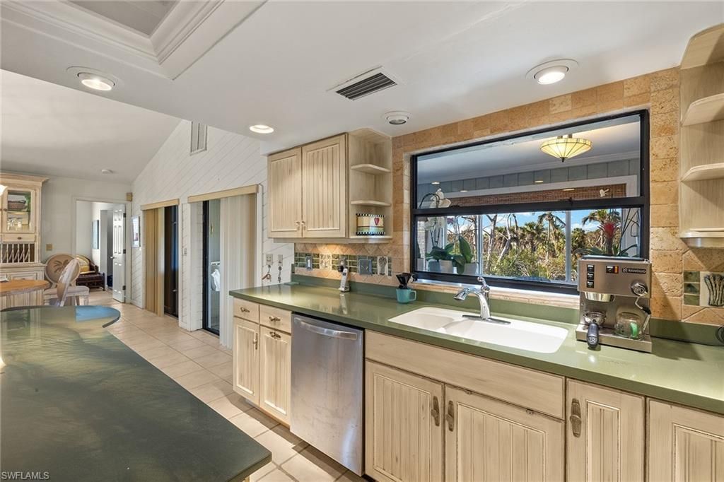 2999 Twin Ponds Dr, Sanibel, FL 33957 Photo