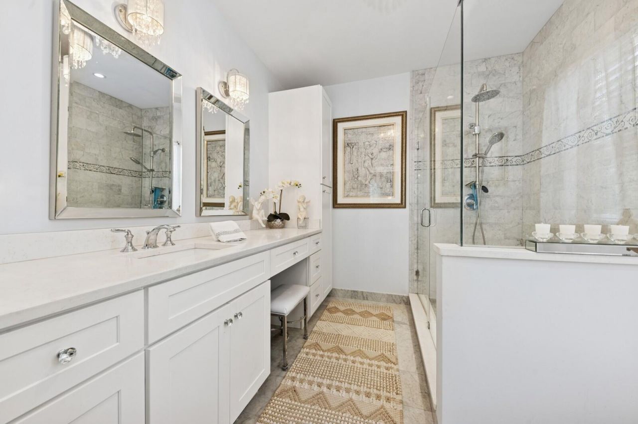 310 Almeria Road, West Palm Beach, FL 33405 Photo