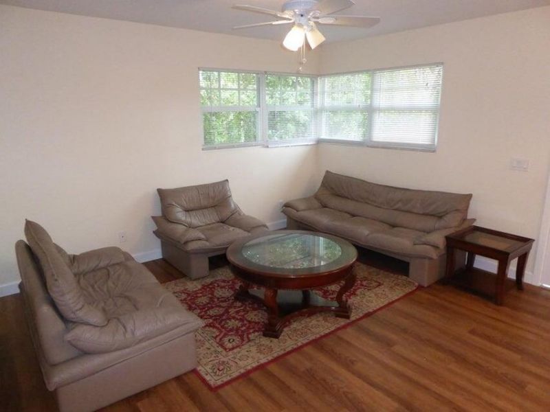 310 Almeria Road, West Palm Beach, FL 33405 Photo