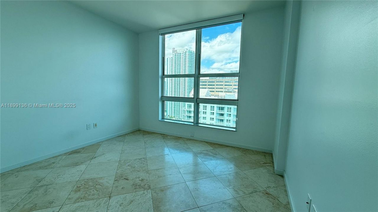 1155 Brickell Bay Dr, Unit PH104, Miami, FL 33131 Photo