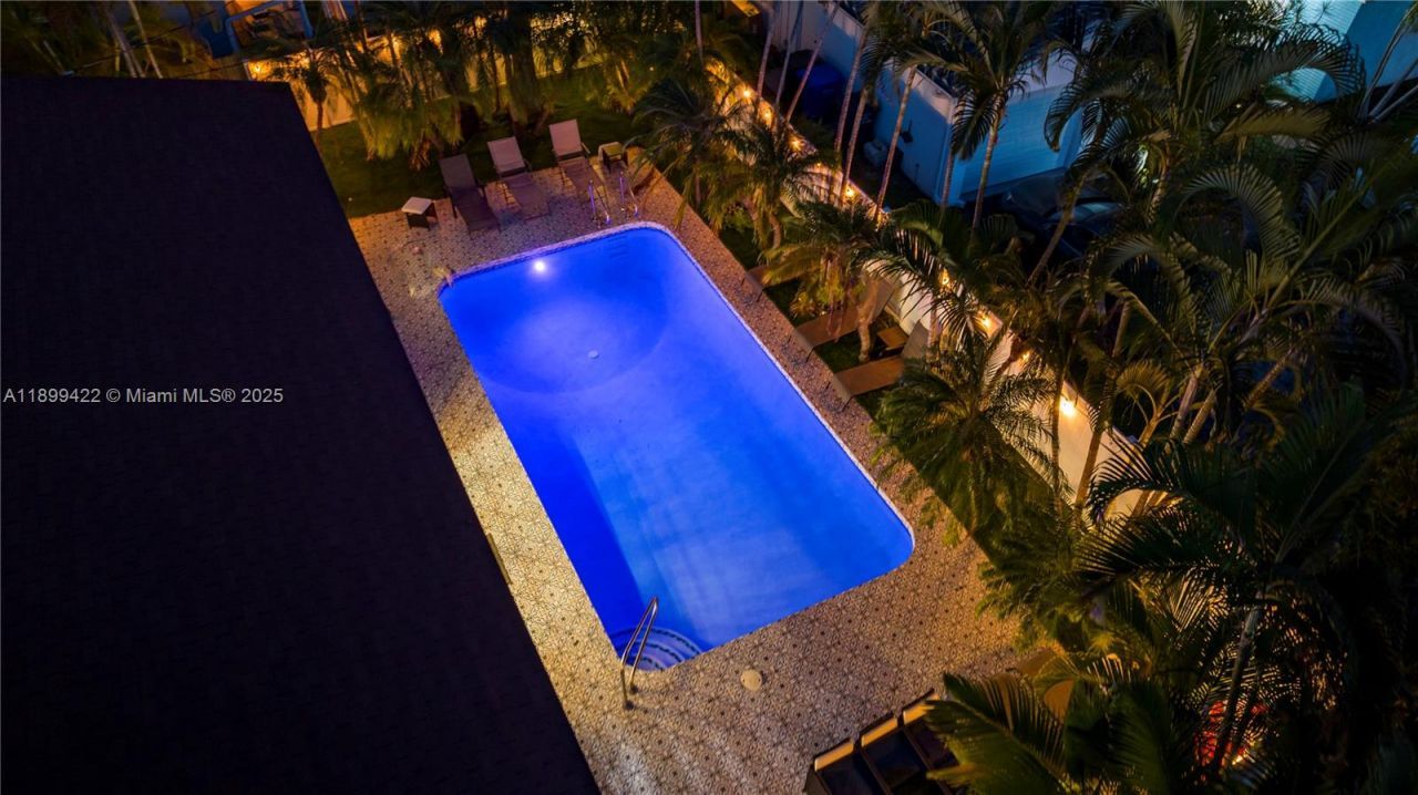 1244 Garfield St, Hollywood, FL 33019 Photo