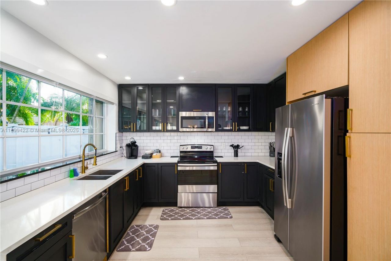 1244 Garfield St, Hollywood, FL 33019 Photo