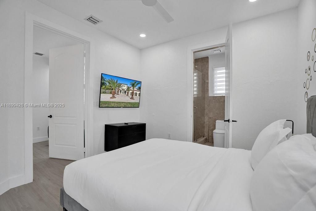 112 NW 14th Way, Dania Beach, FL 33004 Photo