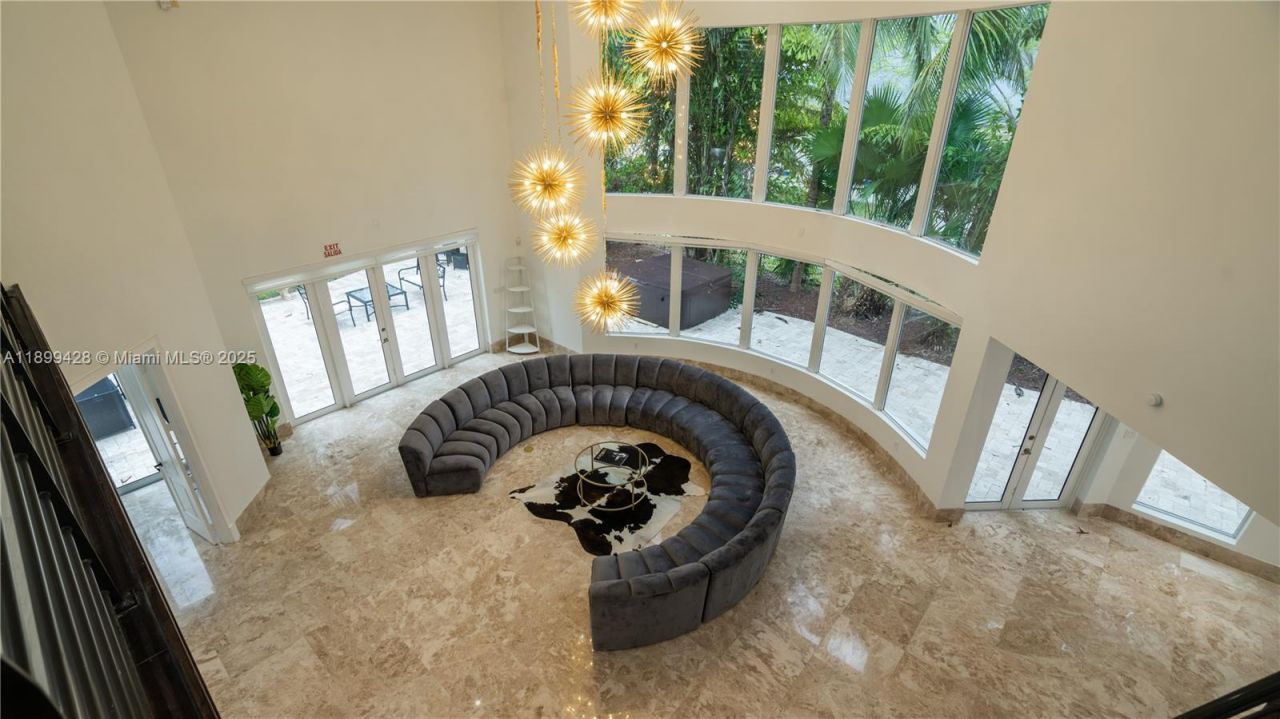 112 NW 14th Way, Dania Beach, FL 33004 Photo