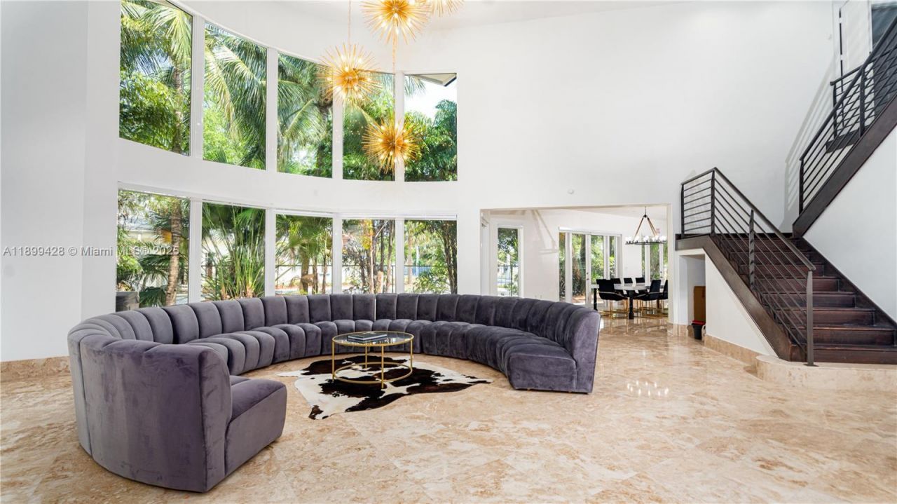 112 NW 14th Way, Dania Beach, FL 33004 Photo