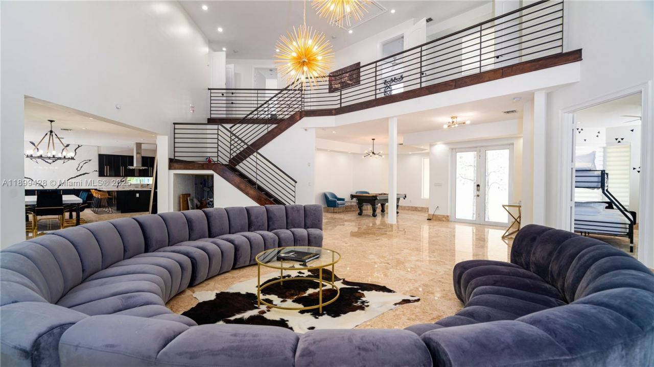 112 NW 14th Way, Dania Beach, FL 33004 Photo