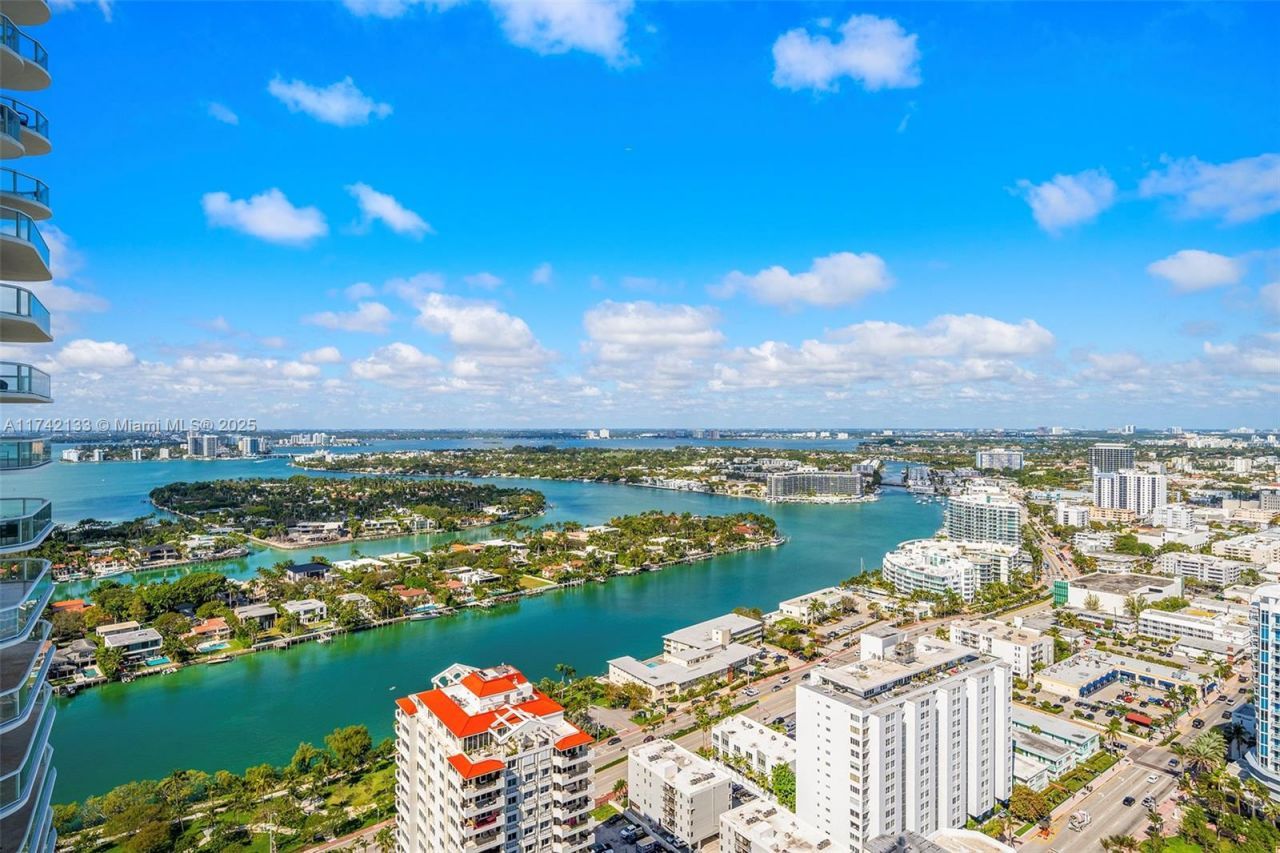 6365 Collins Ave, Unit 3801, Miami Beach, FL 33141 Photo