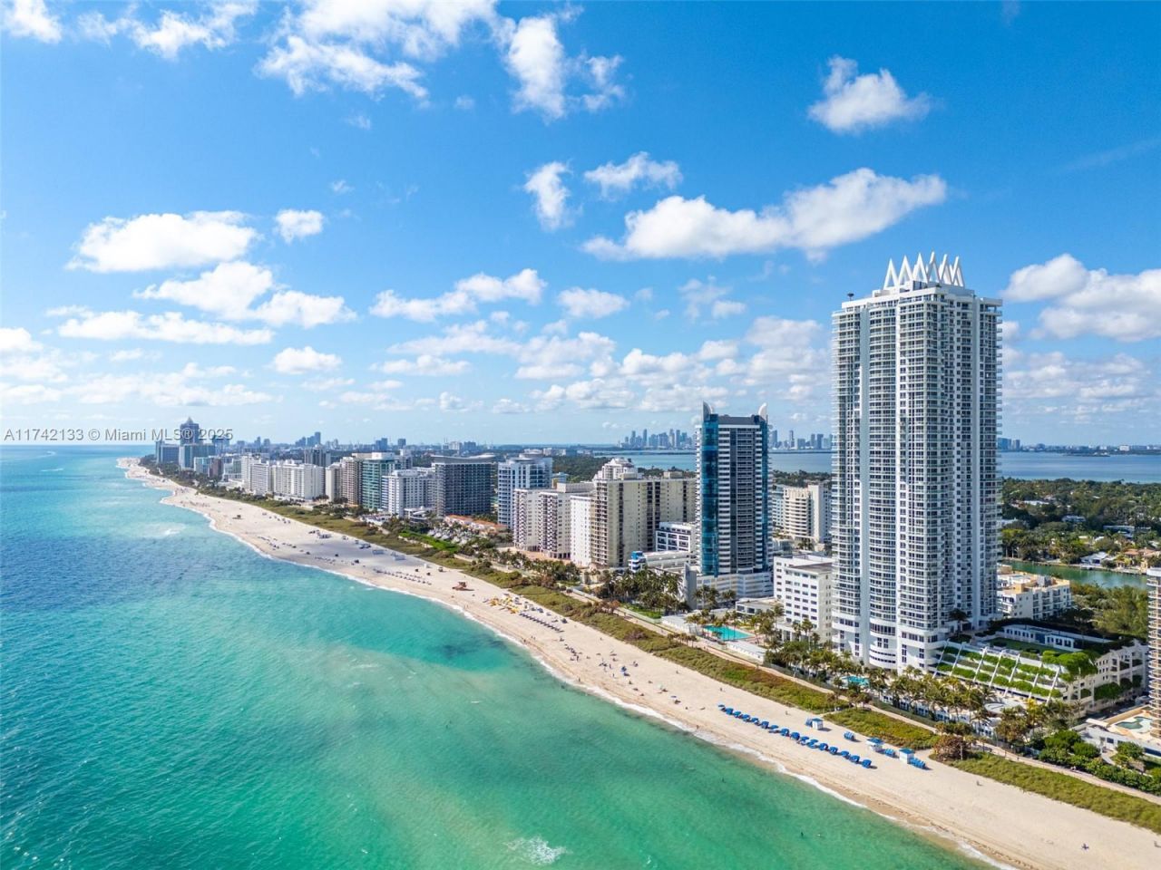 6365 Collins Ave, Unit 3801, Miami Beach, FL 33141 Photo