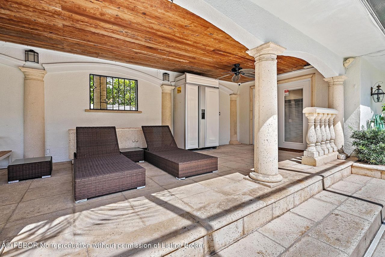 228 9th Street, West Palm Beach, FL 33401 Photo