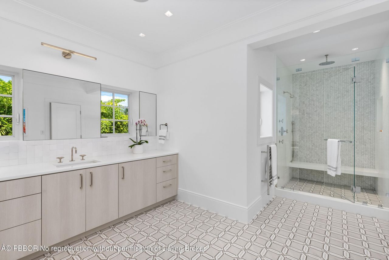 201 Banyan Road, Palm Beach, FL 33480 Photo