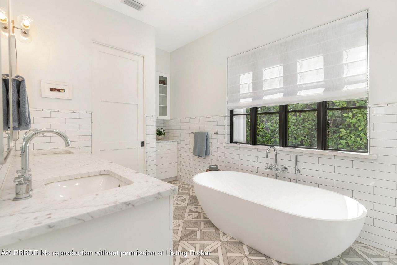 136 Santa Lucia Drive, West Palm Beach, FL 33405 Photo