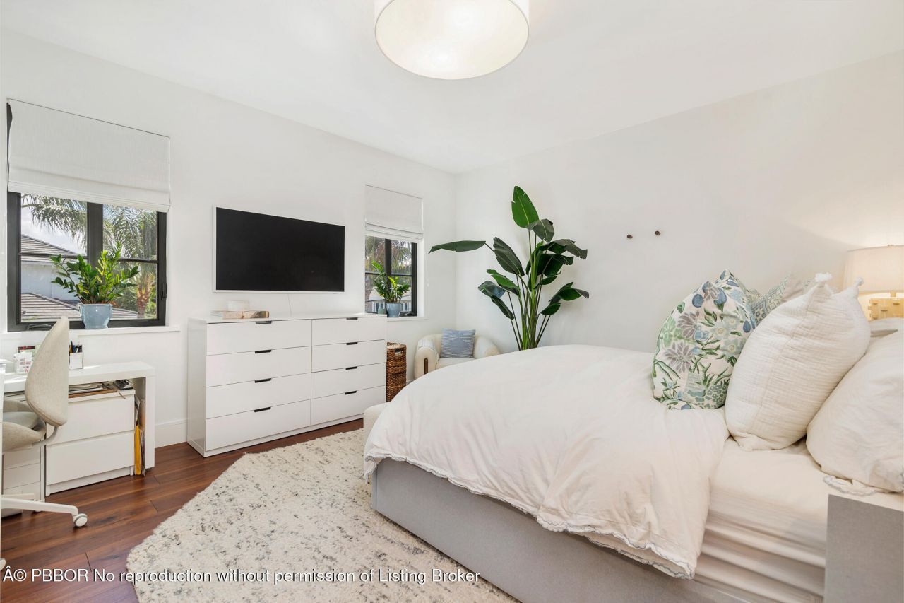 136 Santa Lucia Drive, West Palm Beach, FL 33405 Photo