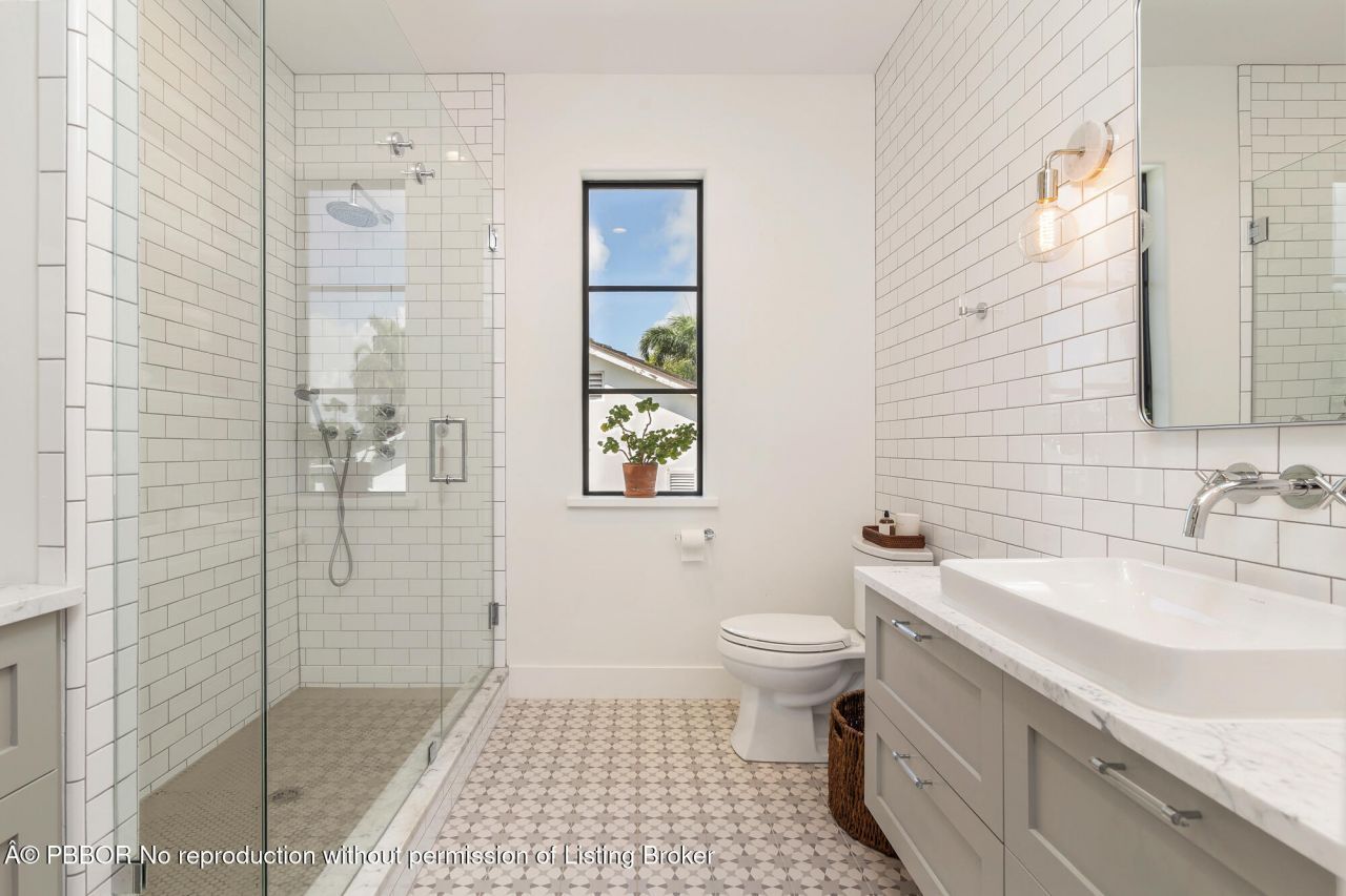 136 Santa Lucia Drive, West Palm Beach, FL 33405 Photo