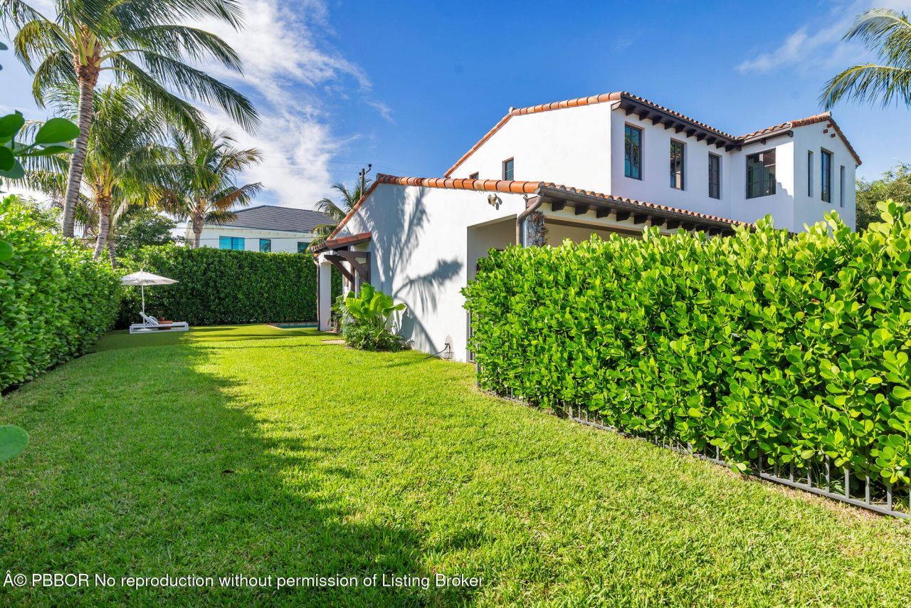 136 Santa Lucia Drive, West Palm Beach, FL 33405 Photo