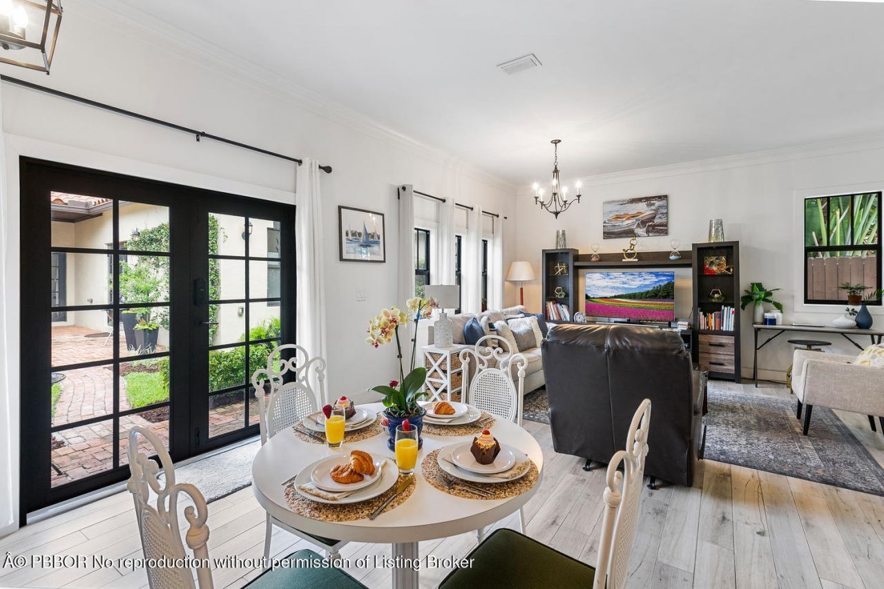 3505 Poinsettia Avenue, West Palm Beach, FL 33407 Photo