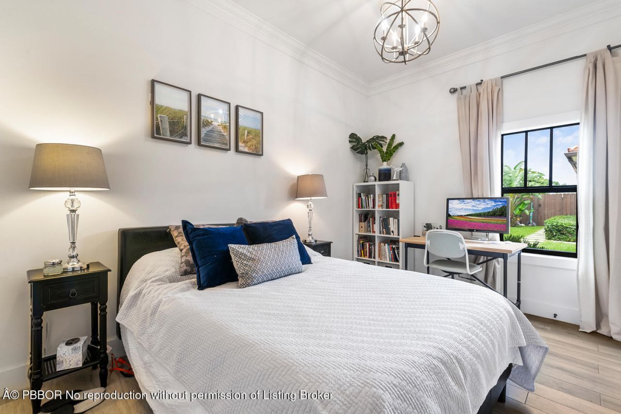 3505 Poinsettia Avenue, West Palm Beach, FL 33407 Photo