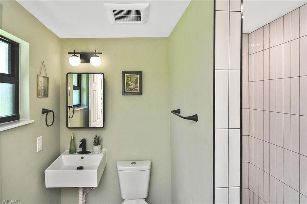 1922 Flamingo Dr, North Fort Myers, FL 33917 Photo