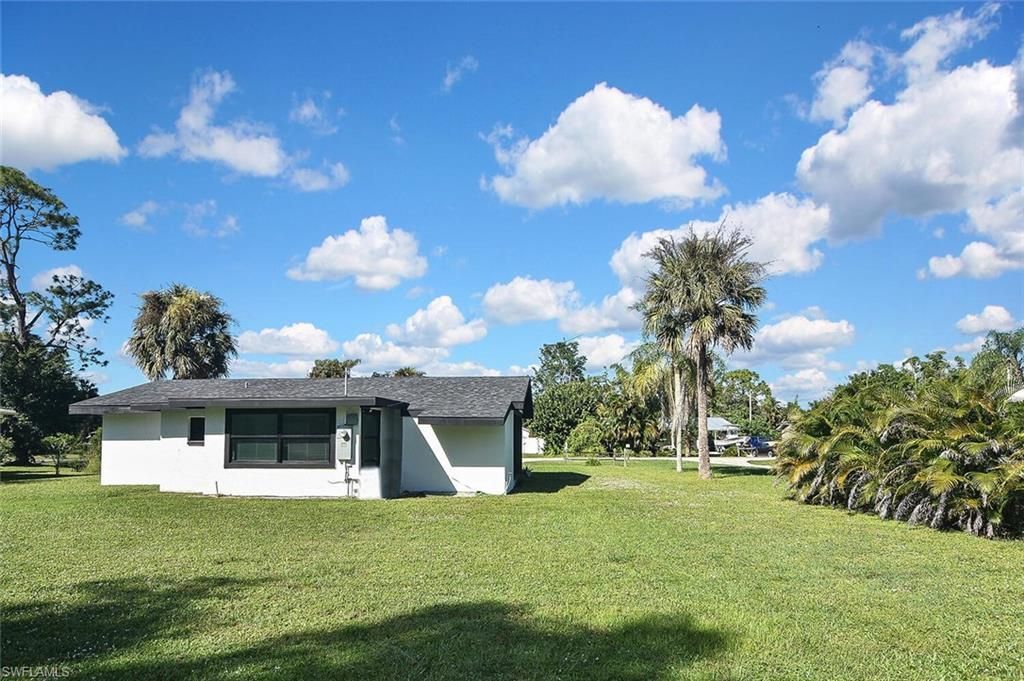 1922 Flamingo Dr, North Fort Myers, FL 33917 Photo