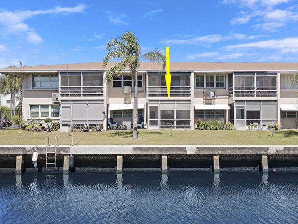 298 SE 6th Avenue, Unit 6, Pompano Beach, FL 33060