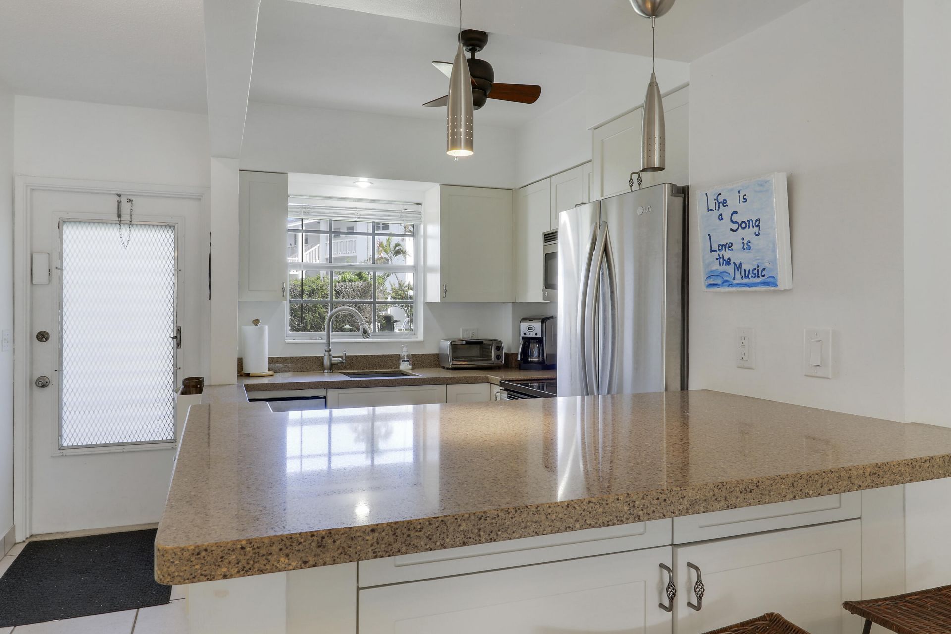 298 SE 6th Avenue, Unit 6, Pompano Beach, FL 33060 Photo