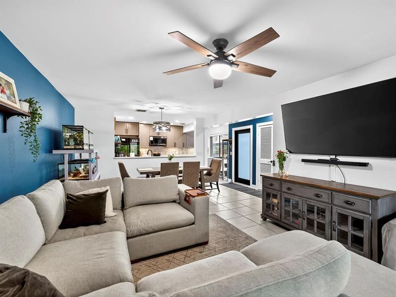 8009 NW 71st Court, Tamarac, FL 33321 Photo