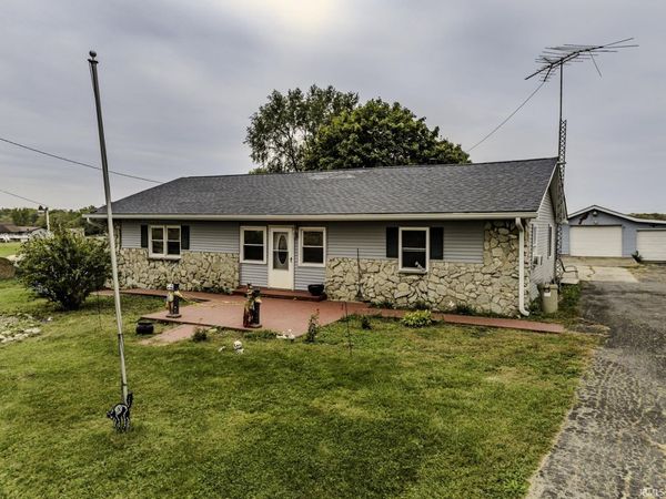 134 N 1200 West, Parker City, IN 47368