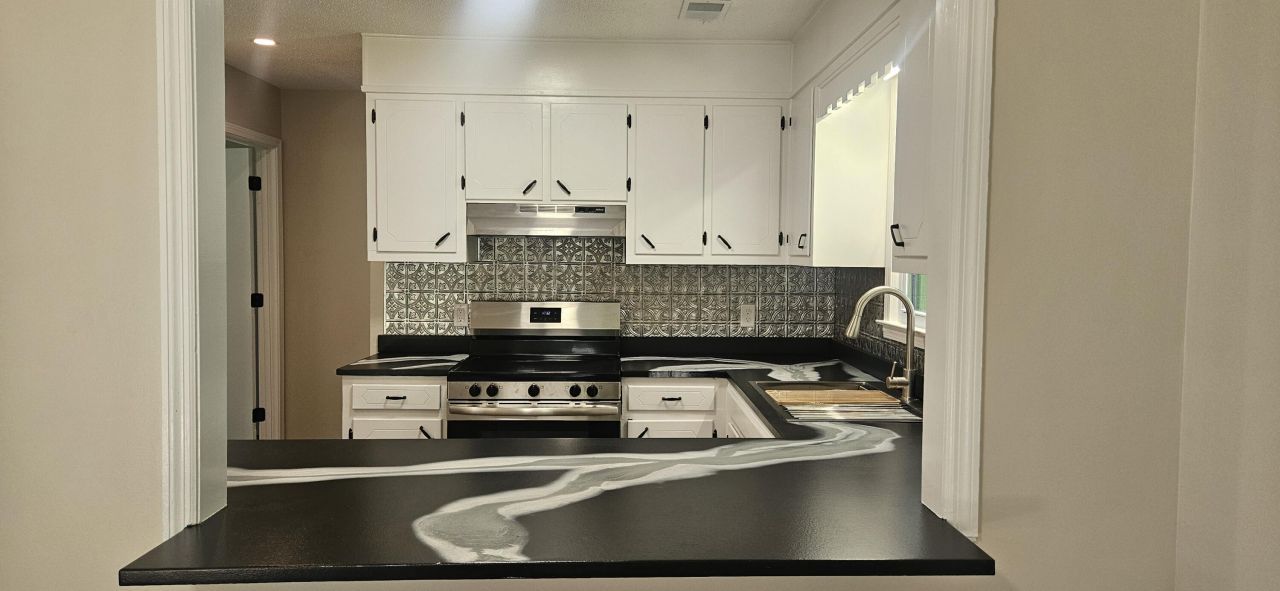 241 Rose Avenue Photo 23