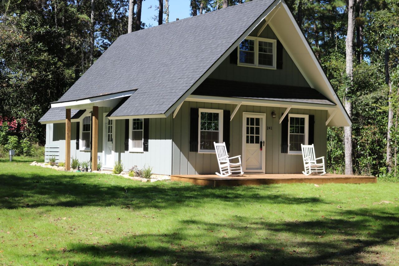 241 Rose Avenue Photo 7