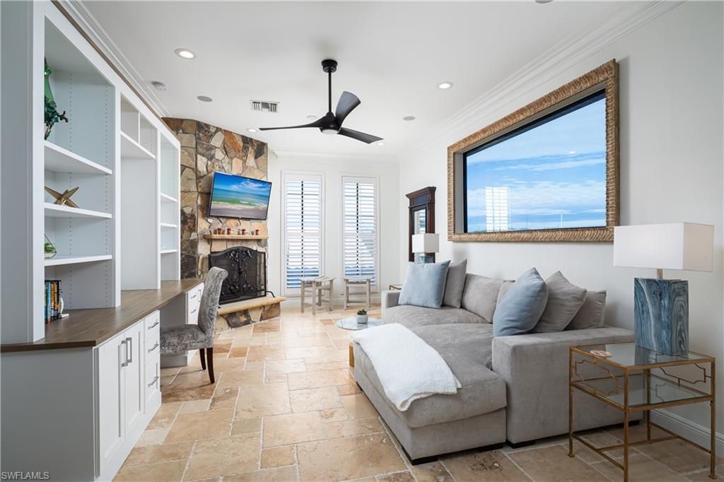 391 Palermo Cir, Fort Myers Beach, FL 33931 Photo