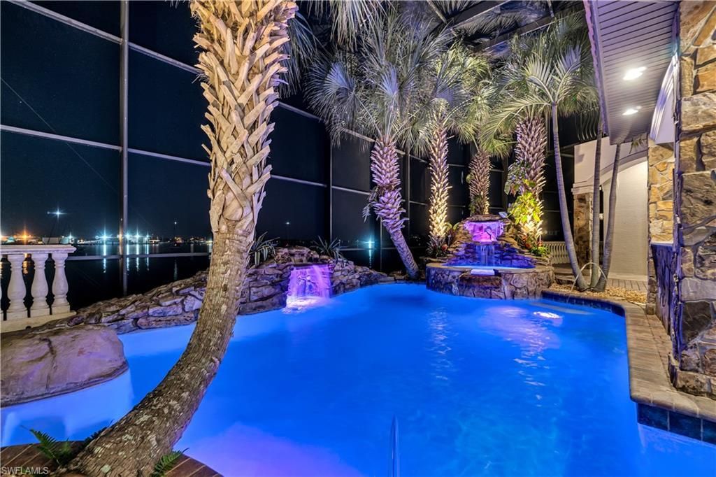 391 Palermo Cir, Fort Myers Beach, FL 33931 Photo