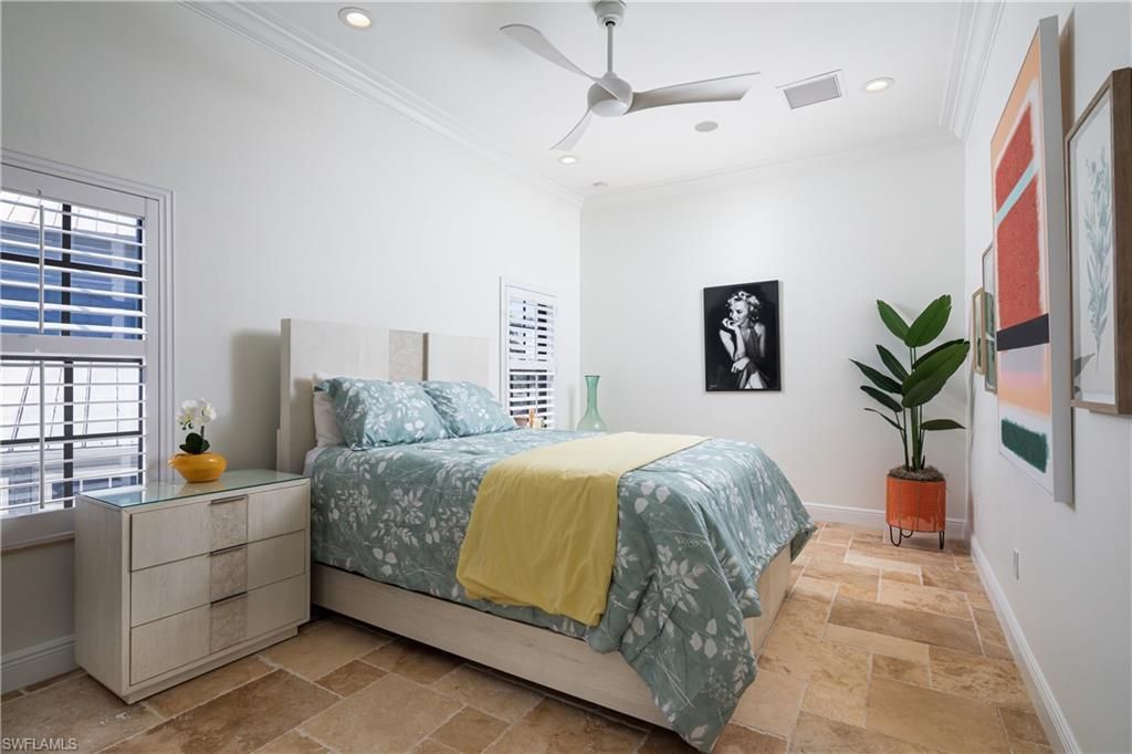 391 Palermo Cir, Fort Myers Beach, FL 33931 Photo