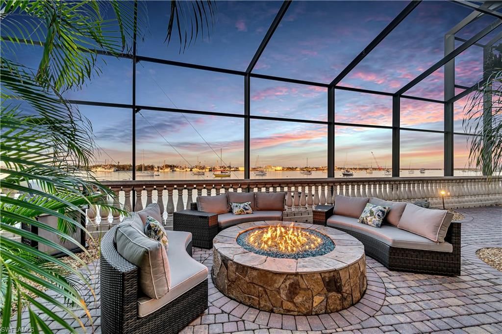 391 Palermo Cir, Fort Myers Beach, FL 33931 Photo